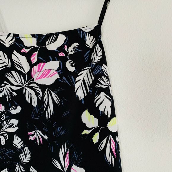 Olive+Oak Black Floral Slip Dress Sz L NWT $64 MBQ - Picture 3 of 4